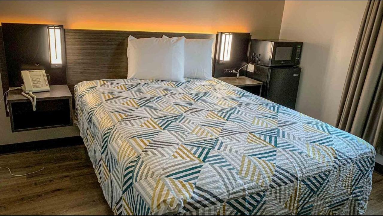 Motel 6 Rockford, Il Eksteriør bilde